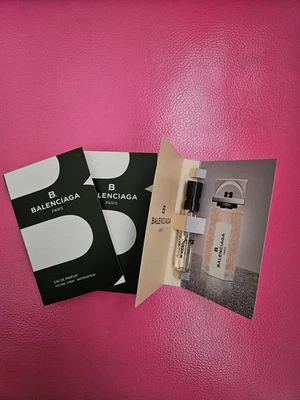 3 X B. BALENCIAGA PARIS EDP аромат спрей ~ 0,04 унций / 1,2 мл карта ~ новый Бесплатная доставка - Изображение 1 из 2