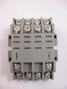 Idec SH4B-05  90Z02  Relay Base  NEW  Ships on Same Day of the Purchase - Picture 1 of 3