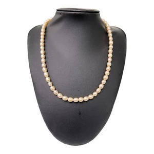 Strand Of 6.35mm Freshwater Pearl Chain Necklace Silver Clasp 45cm. Brand New - Picture 1 of 5