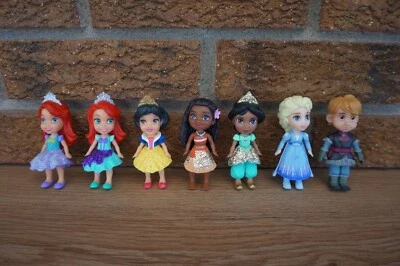 U Pick FIGURA Disney PRINCESA PEQUEÑO NIÑO MUÑECA JUEGO JAKKS 3" 3.5" MINI LOTE Foto 1 de 2