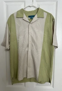 Paradise Blue Mens Size  M Button Down Short Sleeve 100% Silk  White Green Beach - Bild 1 von 5