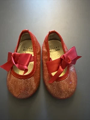 Stuart Weitzman 婴儿床鞋 1 码 — 第 1/4 张图片