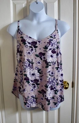 Blusa cami floral púrpura claro talla 2X (2X) Torrid Top para mujer Foto 1 de 4