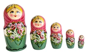POUPEES RUSSES EMBOITABLES MATRIOCHKA PEINTE A LA MAIN PAR SVETLOVA RUSSIE - Photo 1/2
