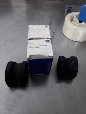 NOS GM 84-96 Chevrolet Buick Oldsmobile Pontiac PAIR sway bar bushings 22566674 - Image 1 of 3