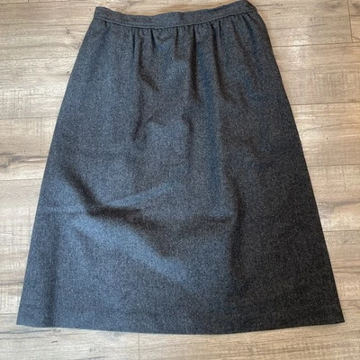 Vintage Union Made In USA Gray Grey 100% Wool MIDI Skirt Med Modest Pockets VTG - Image 1 of 4