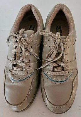 Zapatos/zapatillas para caminar de cuero Hush Puppies Bounce para mujer ~ beige ~ talla 8,5 ~ usados en excelente estado Foto 1 de 4