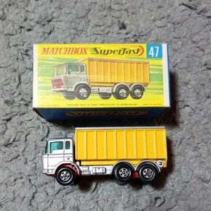 Matchbox Lesney Superfast 47 DAF Container Tipper Truck in yellow & silver MINT - Picture 1 of 10