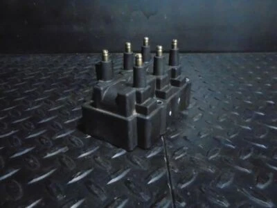 Paquete de bobinas de encendido Dodge Grand Caravan 90-00 4609140 Foto 1 de 4