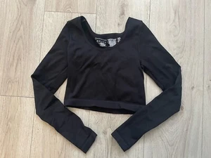 Primark V Black Ribbed Stretch Long Sleeve Cropped Top Small 10-12 - Picture 1 of 1