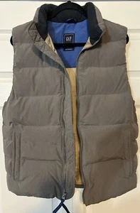 Gap Men’s Gray Full Zip Puffer Vest - Size Small In Very Nice Preowned Cond! - Picture 1 of 10