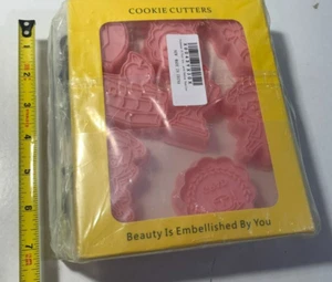 Graduation Cookie Cutters Set & Mold Graduation Party Kitchen Tools 16 pc - Picture 1 of 22