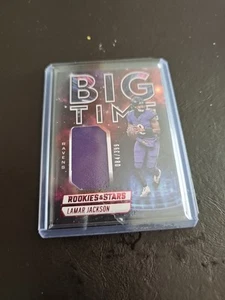 2024 Panini Rookies & Stars - Big Time Lamar Jackson #BT-LJN /399 (MEM) - Bild 1 von 7