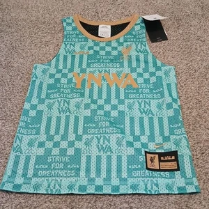 Nike Liverpool FC X Lebron James Reversible Soccer Jersey Boys Size Medium (NWT) - Picture 1 of 7