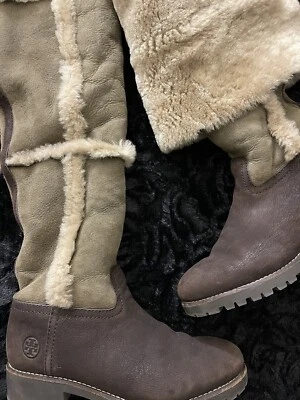 Botas de piel de oveja Tory Burch Talouse marrón/gris para mujer talla 9 Foto 1 de 4