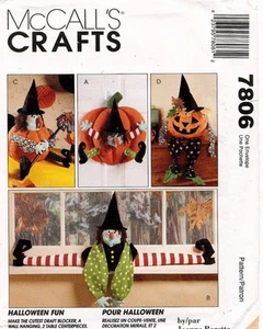 Patrón de decoraciones de Halloween de McCall's 1990 7806 sin cortar - Imagen 1 de 2