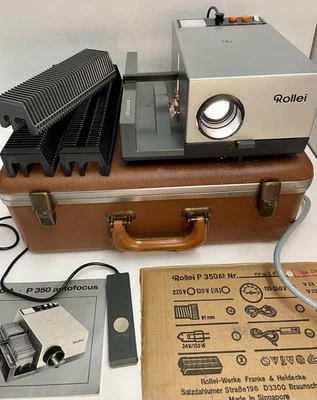 Rollei P350AF Slide Projector TESTED & WORKING Remote Hard Case Autofocus P350 - Image 1 of 4