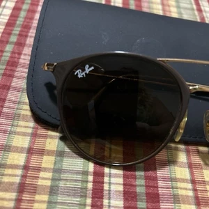 Ray-Ban Gafas de Sol Accesorios Redondas Metal, Marrón y Dorado Hecho en Italia RB 3548 - Imagen 1 de 6
