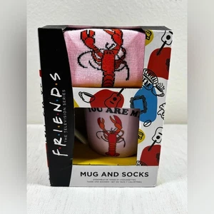 Juego de regalo taza y calcetines Friends TV Show - You Are My Lobster Pink nuevo en caja - Imagen 1 de 8