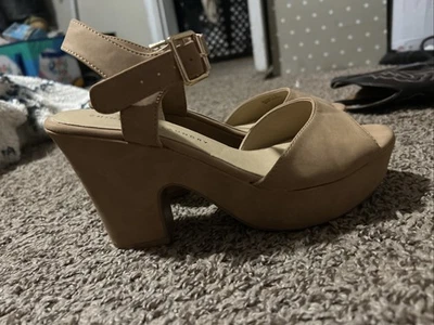 Sandalia china de tacón con plataforma "Theresa" para mujer negra o desnuda NUEVA Foto 1 de 4