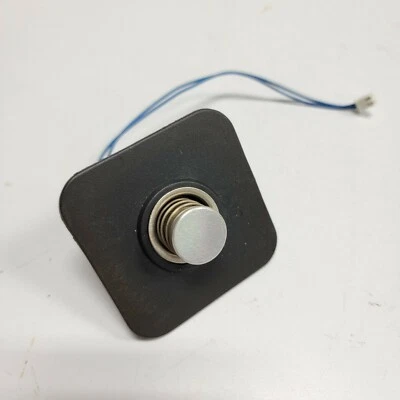 ORIGINAL TEMP/SAFETY SWITCH  BLACK & DECKER 7 Qt. Slow Cooker No. SCD1007 + - Image 1 of 4