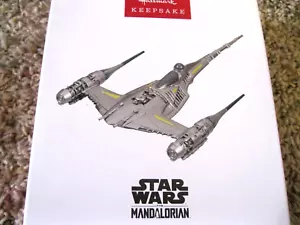 2023 Hallmark STAR WARS: THE MANDALORIAN's N-1 STARFIGHTER - Picture 1 of 1