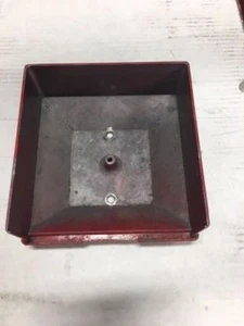 Pieza base metálica para máquinas expendedoras a granel Northwestern A & A PM y PM Elite - Imagen 1 de 4