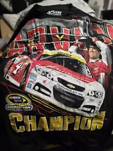 Kevin Harvick 2014 Sprint Cup Series CHAMPION 2 Sided  T-shirt M NWT  - Picture 1 of 2