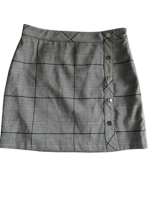 J.O.A. Minifalda a Cuadros Mediana Negra Blanca Plata Botones Forrada Cremallera Lateral Preppy Foto 1 de 4