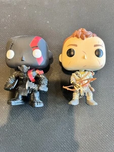 God Of War Kratos And Atreus Out Of Box Funko Pop *NO BOX* - Picture 1 of 3