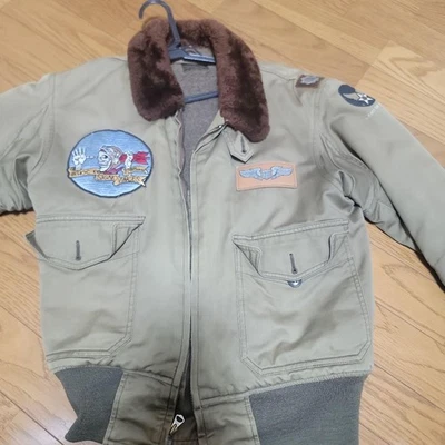 Buzz Rickson's B-10 Khaki Flight Jacket Fur Collar Embroidered Wing Patch M - Image 1 of 4