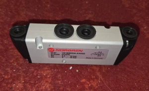 Norgren pneumatic valve V61B5DDA-XA020 Wrightbus DEA-00279 FREE UK SHIPPING - Picture 1 of 2