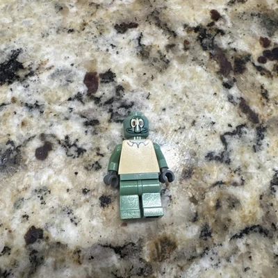 LEGO Squidward Minifigure Spongebob Squarepants - Released 2006 Sets 3827 / 3825 - Image 1 of 4