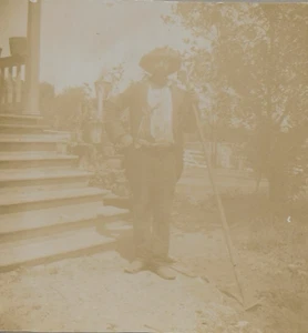African American Man with Hoe Antique photograph - Picture 1 of 3