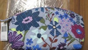 Vera Bradley New Grand Travel Cosmetic - Picture 1 of 4
