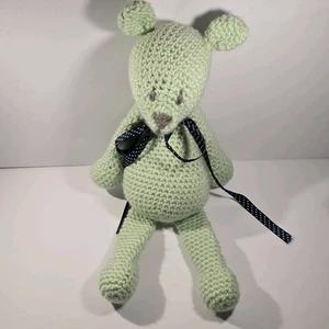 Handgehäkelter mintgrüner Teddybär 14 cm lang - Bild 1 von 2