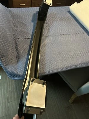 Parachoques trasero refuerzo mercedes benz glk250 glk350 2010-2015 nuevo 2046101114 Foto 1 de 4