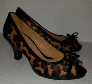 NURTURE leopard Print Calf Hair Patent Peeptoe bow Comfort Heels Pumps 9 NWOB - Picture 1 of 10