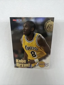 1996-97 NBA Hoops Skybox Kobe Bryant #281 Rookie Los Angeles Lakers (RC) - Foto 1 di 2