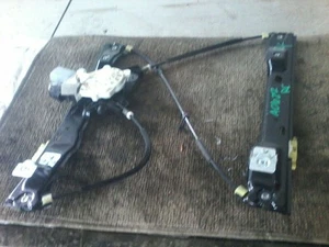 Passenger Front Window Regulator Electric Fits 12-18 FOCUS 2062418 - Picture 1 of 1