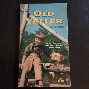 Walt Disney Old Yeller by Fred Gipson 1965 Scholastic Paperback Book - Picture 1 of 5