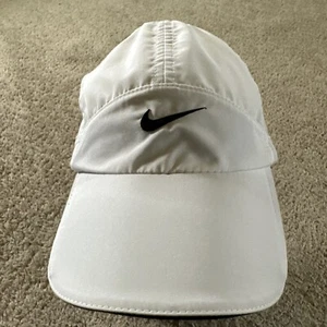 NIKE Hat Cap Mens White Strapback Tailwind 7 Panel Aw-84 Fit-Dry Reflective - Bild 1 von 10