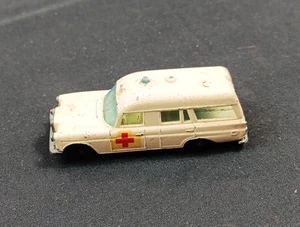 Caja de cerillas Lesney vintage n.º Ambulancia Mercedes Benz "Binz" 1968 3 - Imagen 1 de 6