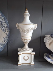 Vista Alegre Porcelain Goat Urn White Gold Tone VA Portugal Vintage Neoclassical - Picture 1 of 10