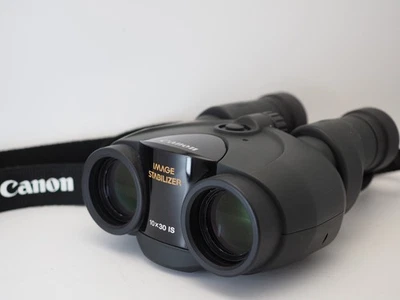 CANON 10x30 IS Image Stabilizer Binoculars From JAPAN J160 #Black Friday SALE - Image 1 of 4