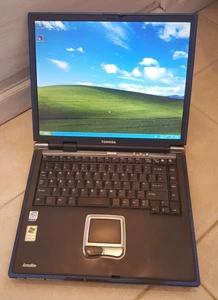 Toshiba Satellite SA30-203 PSA30E Blue Laptop Notebook 15" 256MB 40GB Windows XP