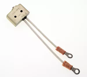 Honeywell MICRO-SWITCH SE Series 5A 250V PIN PLUNGER LIMIT SWITCH NO 12SE3-3 NOS - Picture 1 of 2