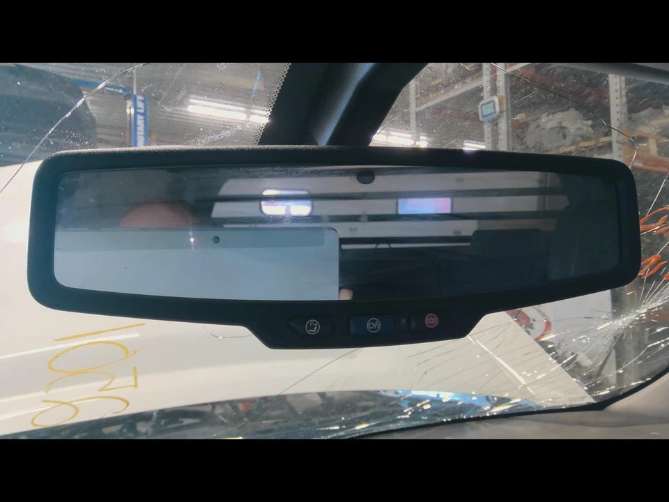 Used Front Center Interior Rear View Mirror fits: 2015 Gmc Sierra 3500 pickup On - Image 1 of 4