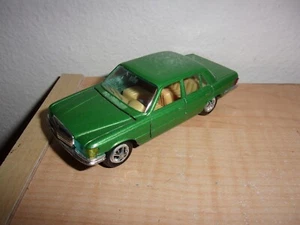 Gama Mini Mercedes Benz 350SE 350 SE Green W116 1:43 - Picture 1 of 6