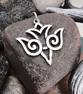 Retired James Avery Large Dove Pendant Sterling Silver - Picture 1 of 4